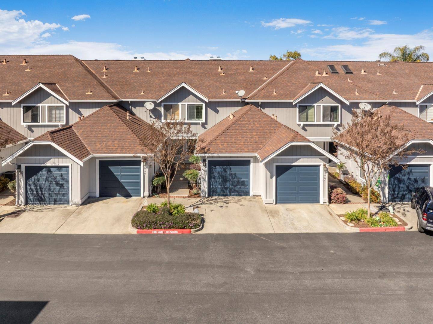 Morgan Hill, CA 95037,371 Creekview DR