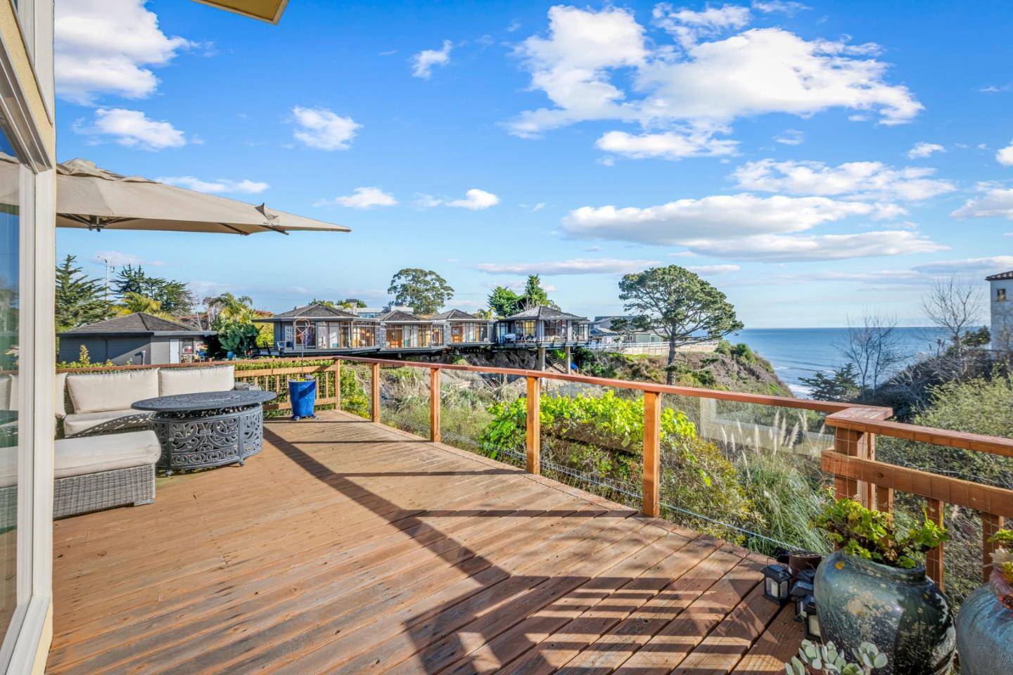 Aptos, CA 95003,346 Kingsbury DR