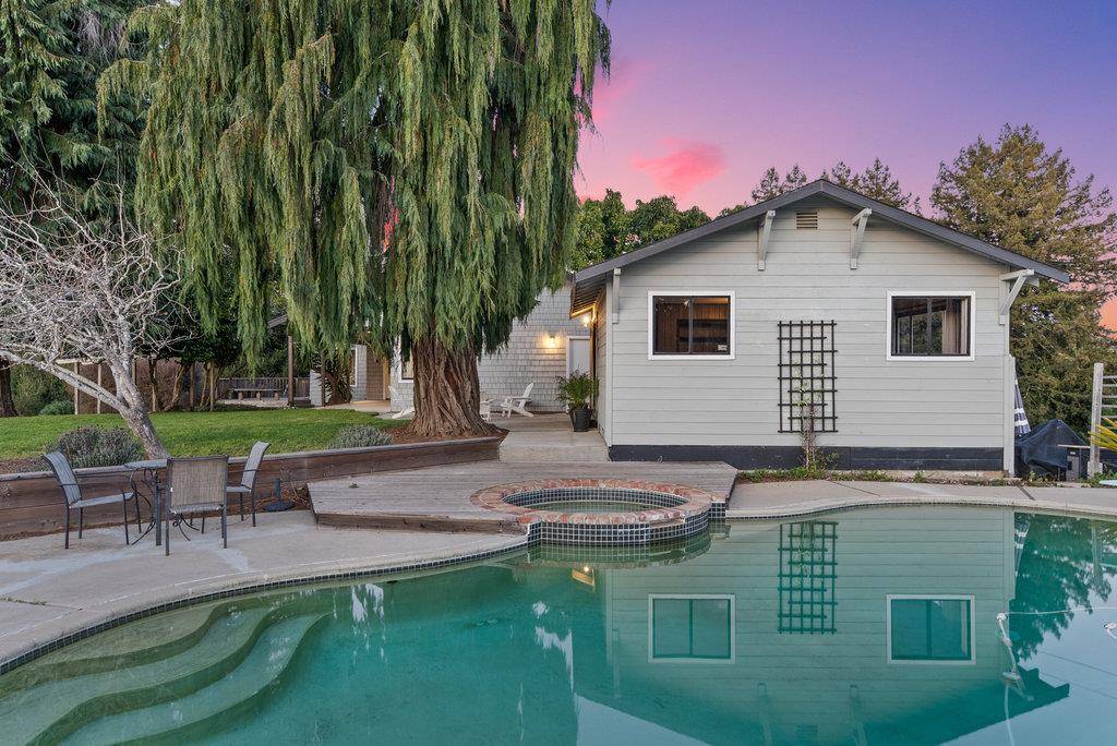 Aptos, CA 95003,500 Valencia School RD