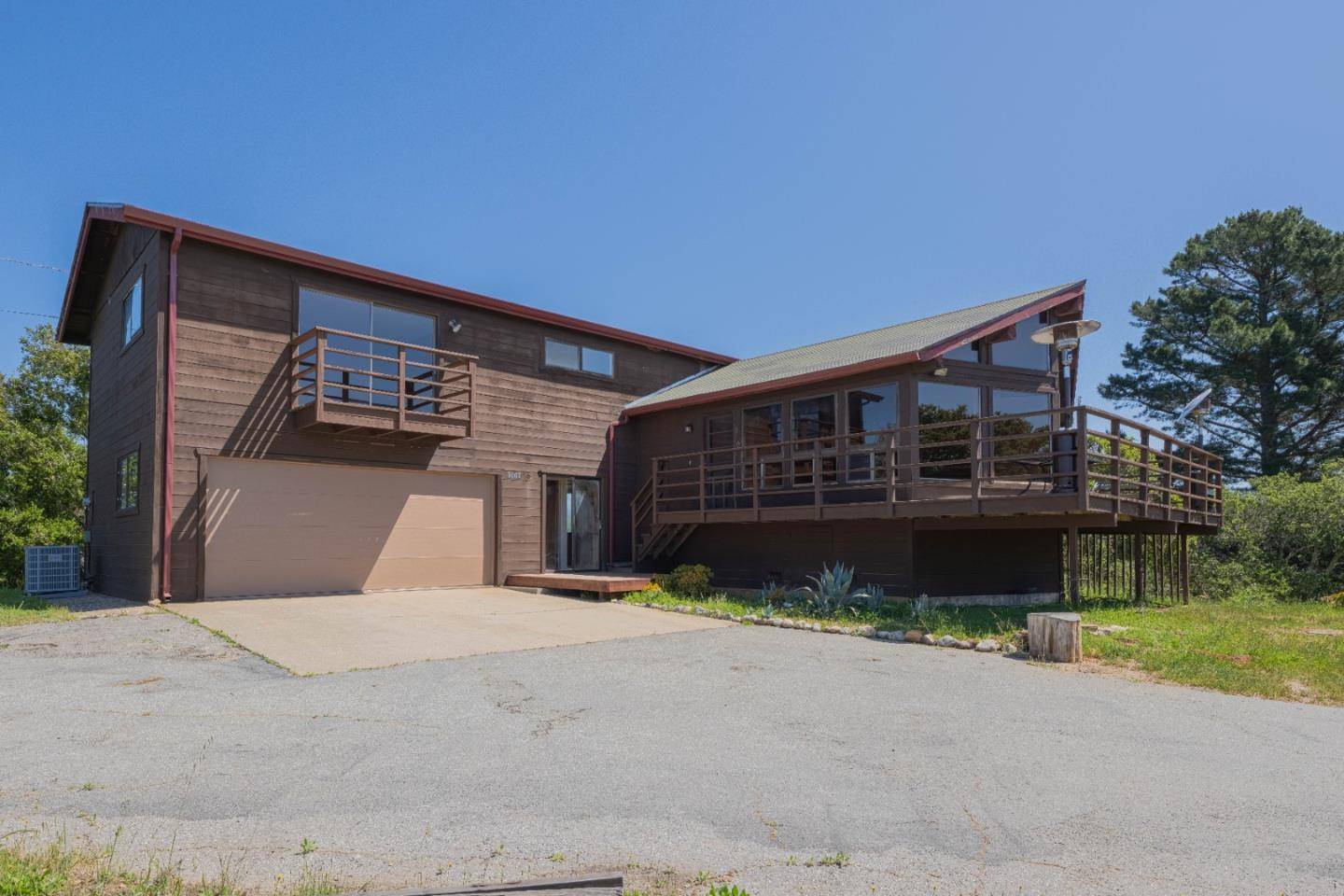 Salinas, CA 93907,9066 Coker RD