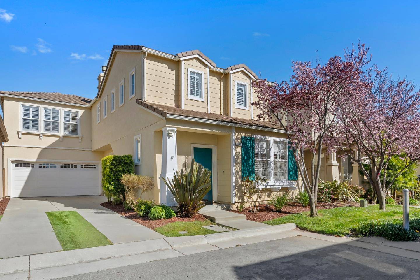 Watsonville, CA 95076,34 Villa ST A