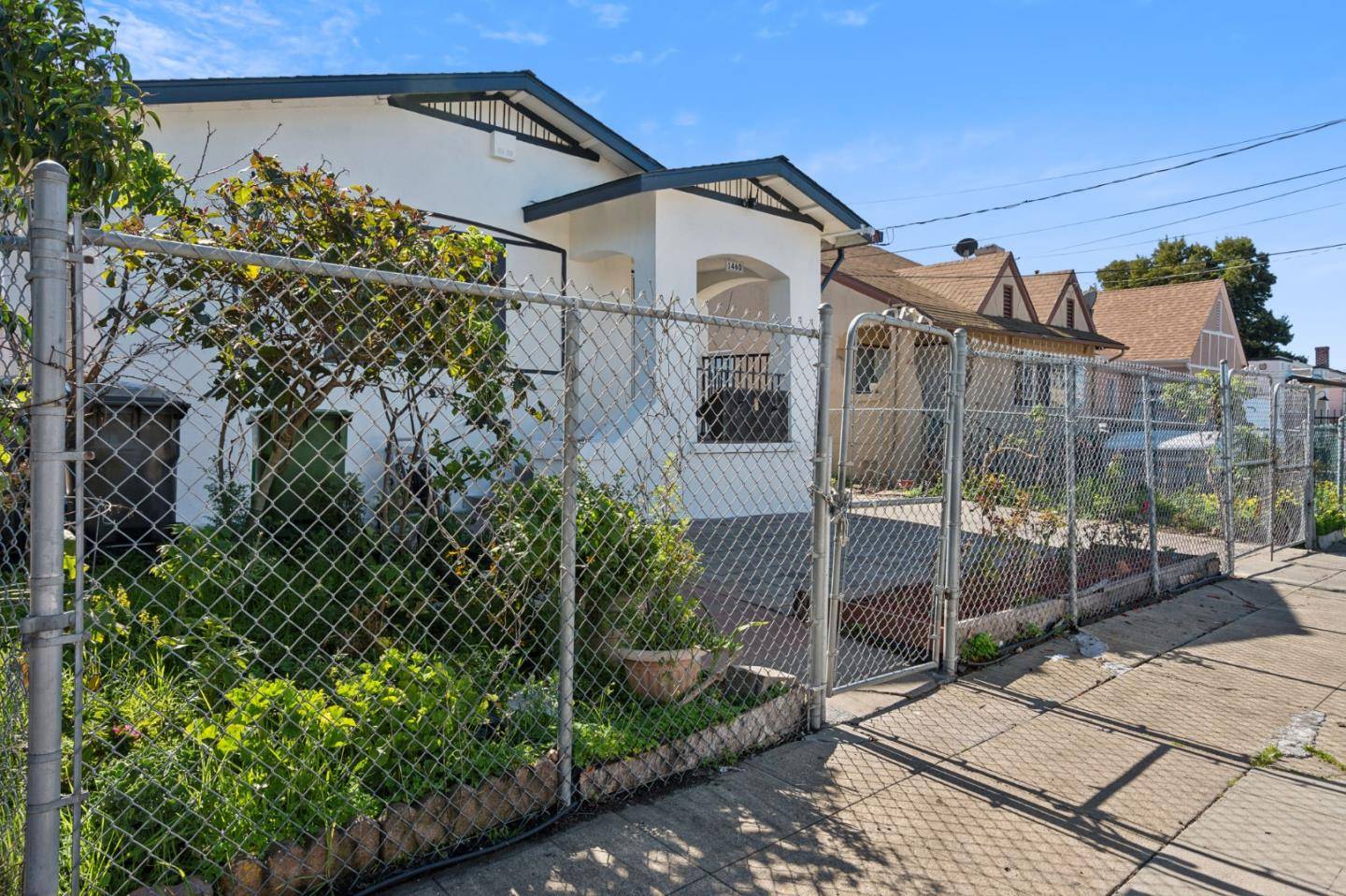 Oakland, CA 94621,1460 80th AVE