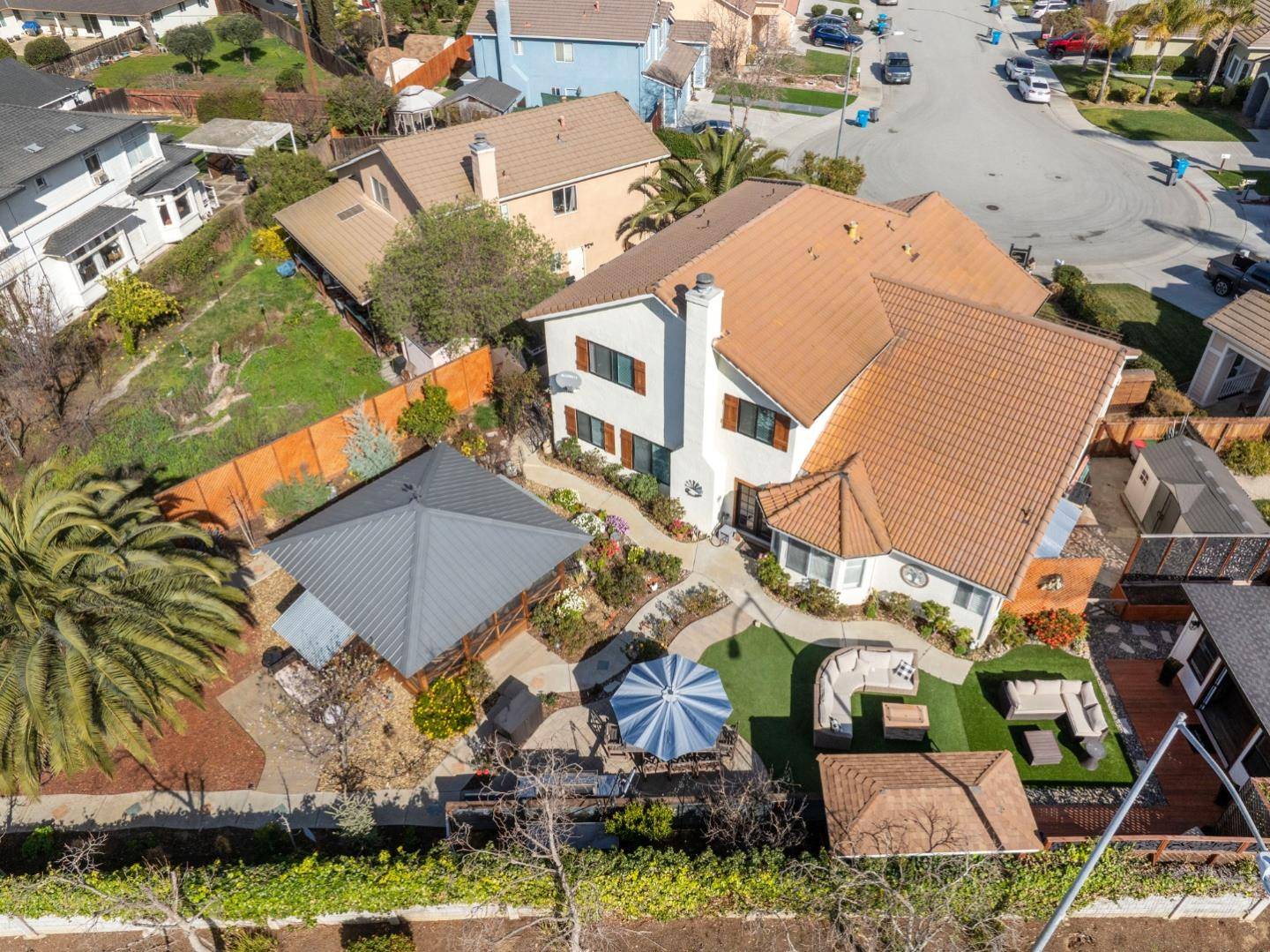 Hollister, CA 95023,2180 Clearview DR