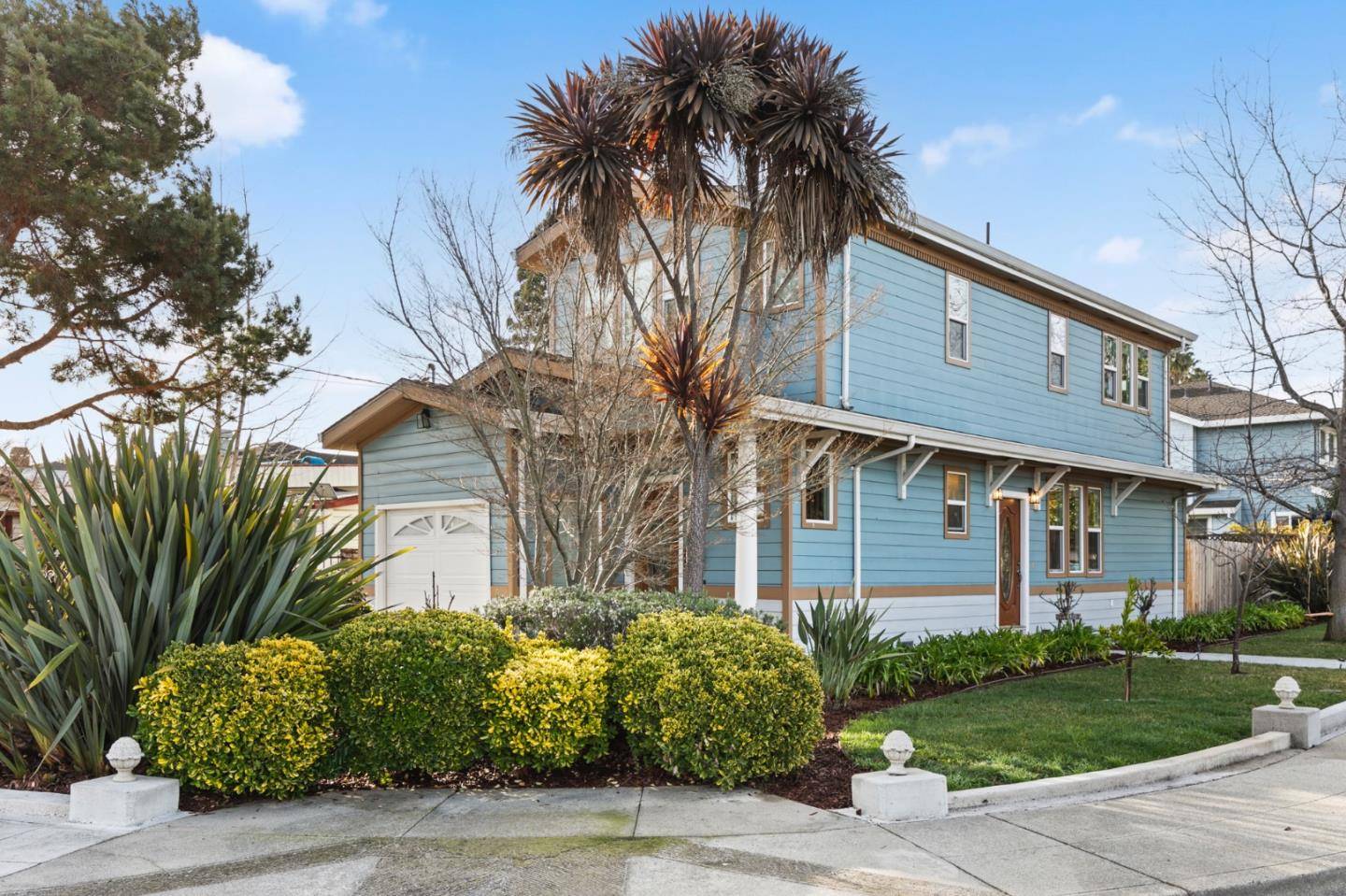 Mountain View, CA 94043,1095 Wright AVE