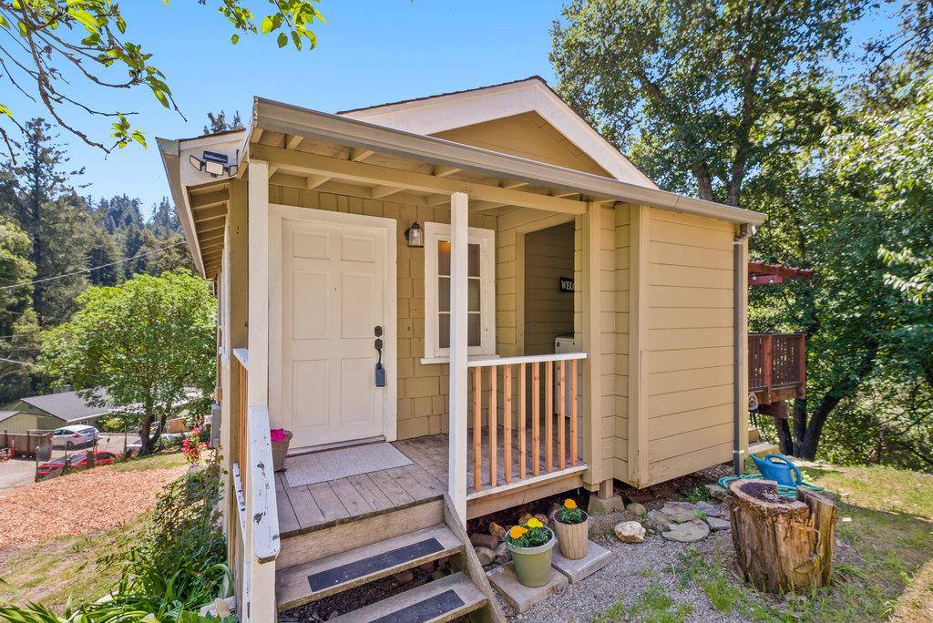 Boulder Creek, CA 95006,230 Riverview