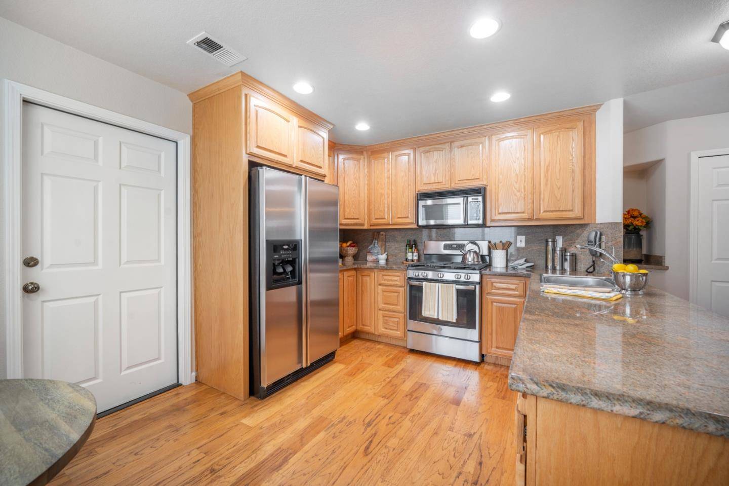 Morgan Hill, CA 95037,1812 Pinecone CT
