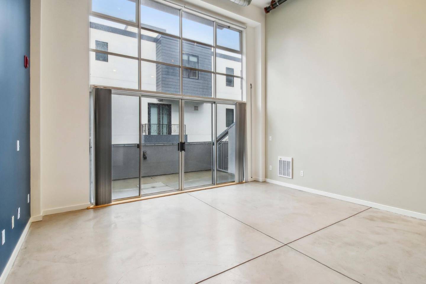 San Francisco, CA 94107,1325 Indiana ST 204