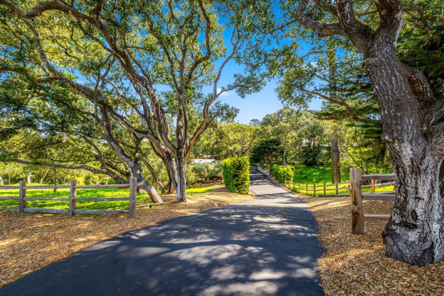 Monterey, CA 93940,1123 Alta Mesa RD