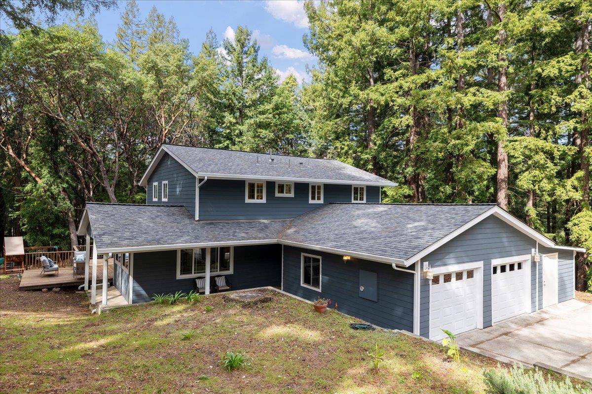 Los Gatos, CA 95033,17265 Debbie RD