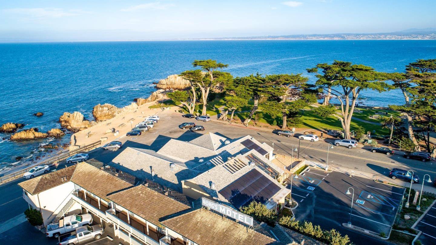 Pacific Grove, CA 93950,631 Ocean View BLVD D-E