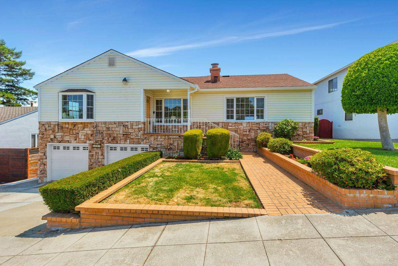 San Mateo, CA 94403,3709 Kenwood AVE