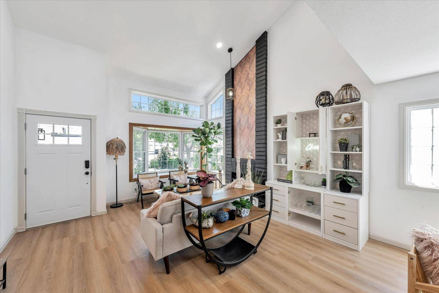 Fremont, CA 94555,4276 Nerissa CIR