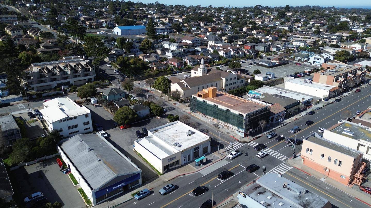 Monterey, CA 93940,591 Lighthouse AVE