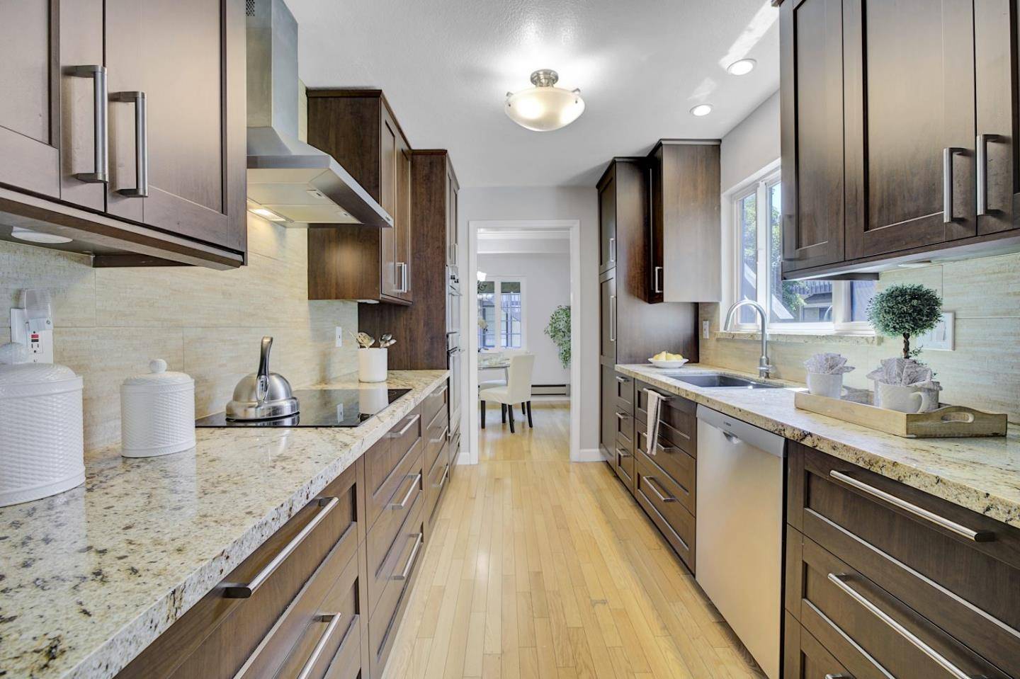 Redwood City, CA 94062,1120 Brewster AVE