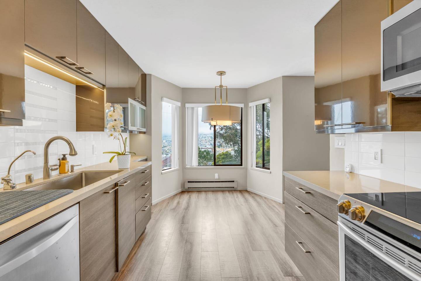 San Francisco, CA 94107,999 Carolina ST