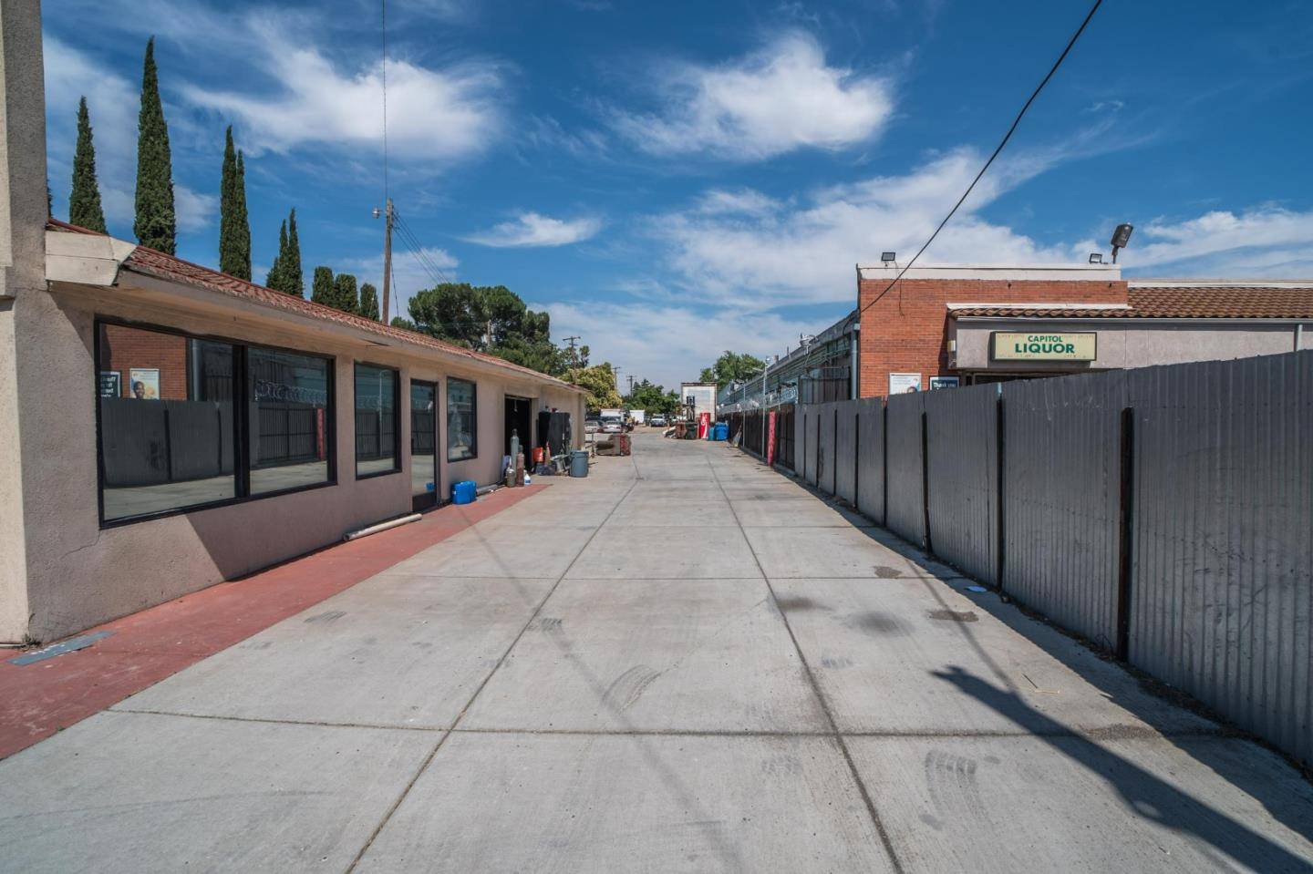 Sacramento, CA 95824,6001 Stockton BLVD