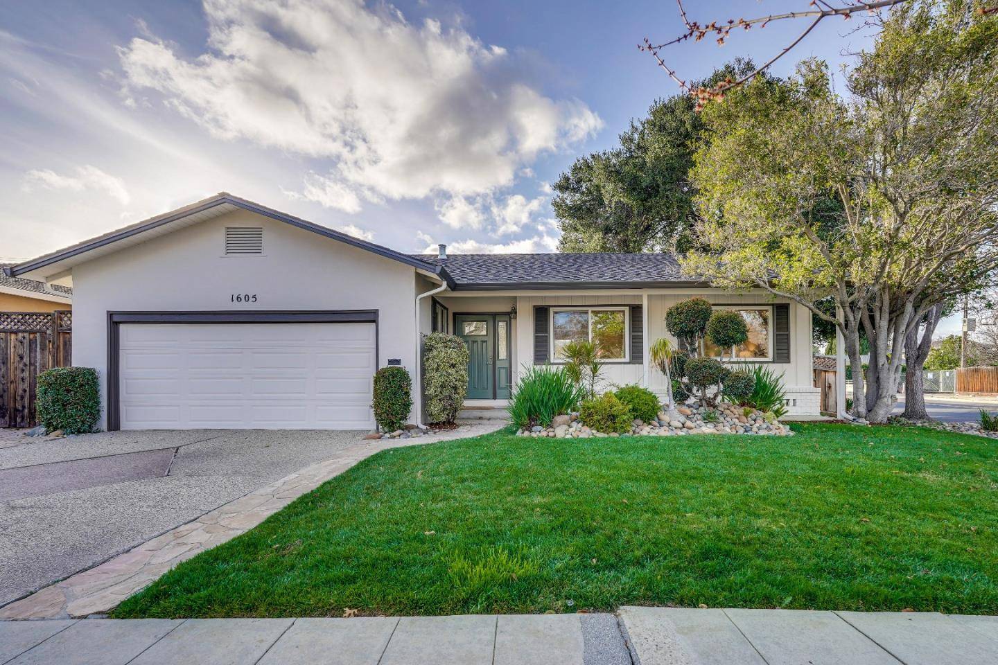 Sunnyvale, CA 94087,1605 Vireo AVE