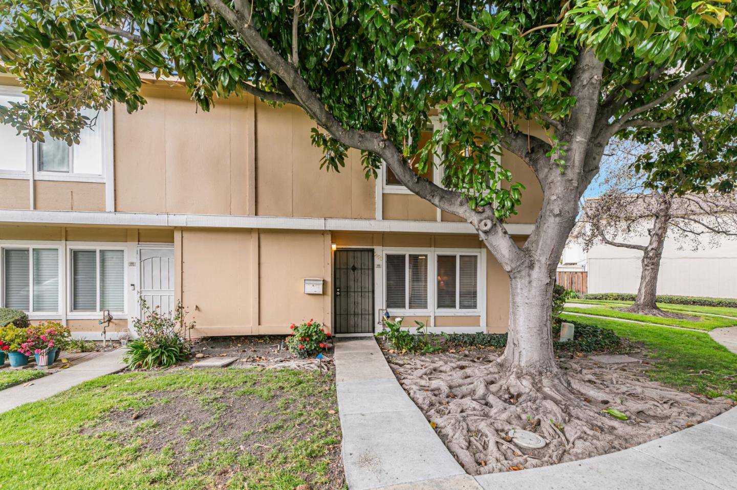 San Jose, CA 95123,5490 Don Diablo CT