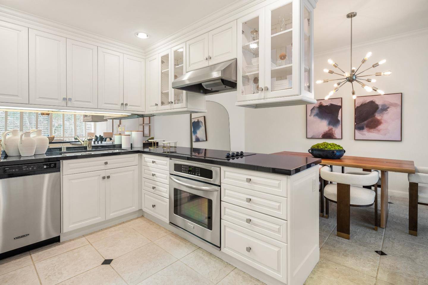 Menlo Park, CA 94025,1330 University DR 33