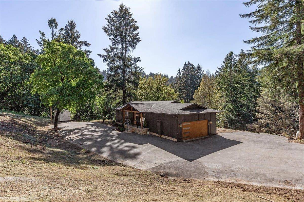 Los Gatos, CA 95033,17951 Mountain Charlie RD