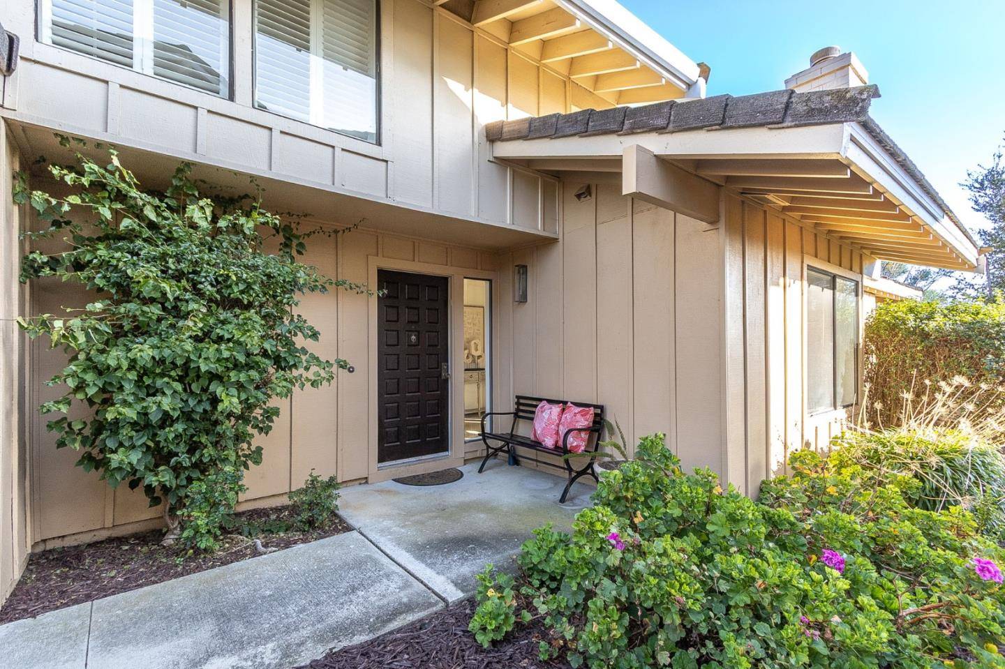 San Carlos, CA 94070,13 Calypso LN