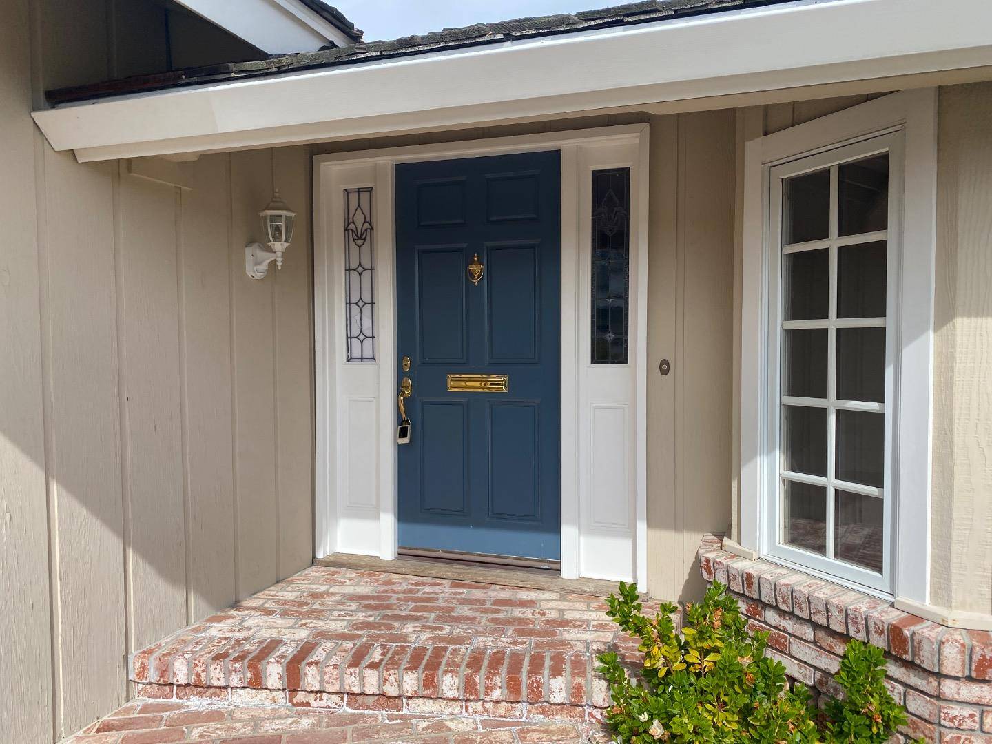 Belmont, CA 94002,2716 Saint James RD