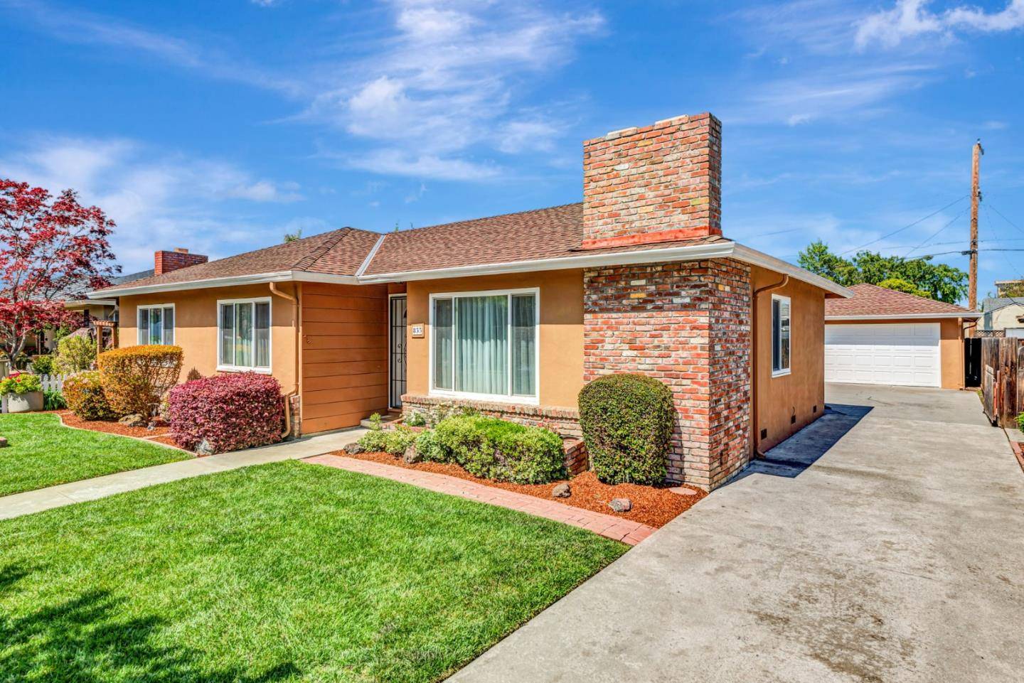 Santa Clara, CA 95050,855 Circle DR
