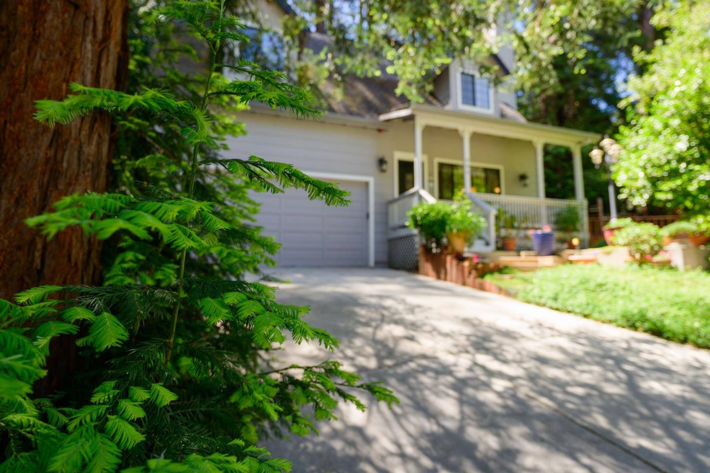Scotts Valley, CA 95066,585 Bethany DR