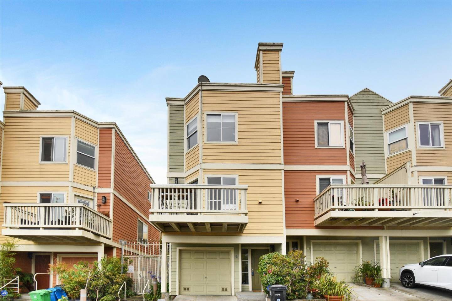 San Francisco, CA 94124,161 Cleo Rand LN