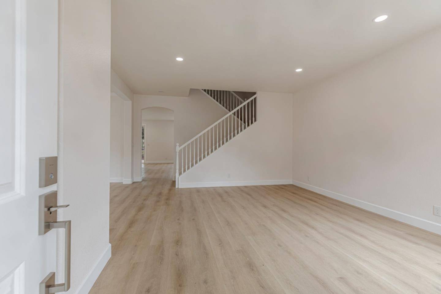 Gilroy, CA 95020,9135 Desiderio WAY