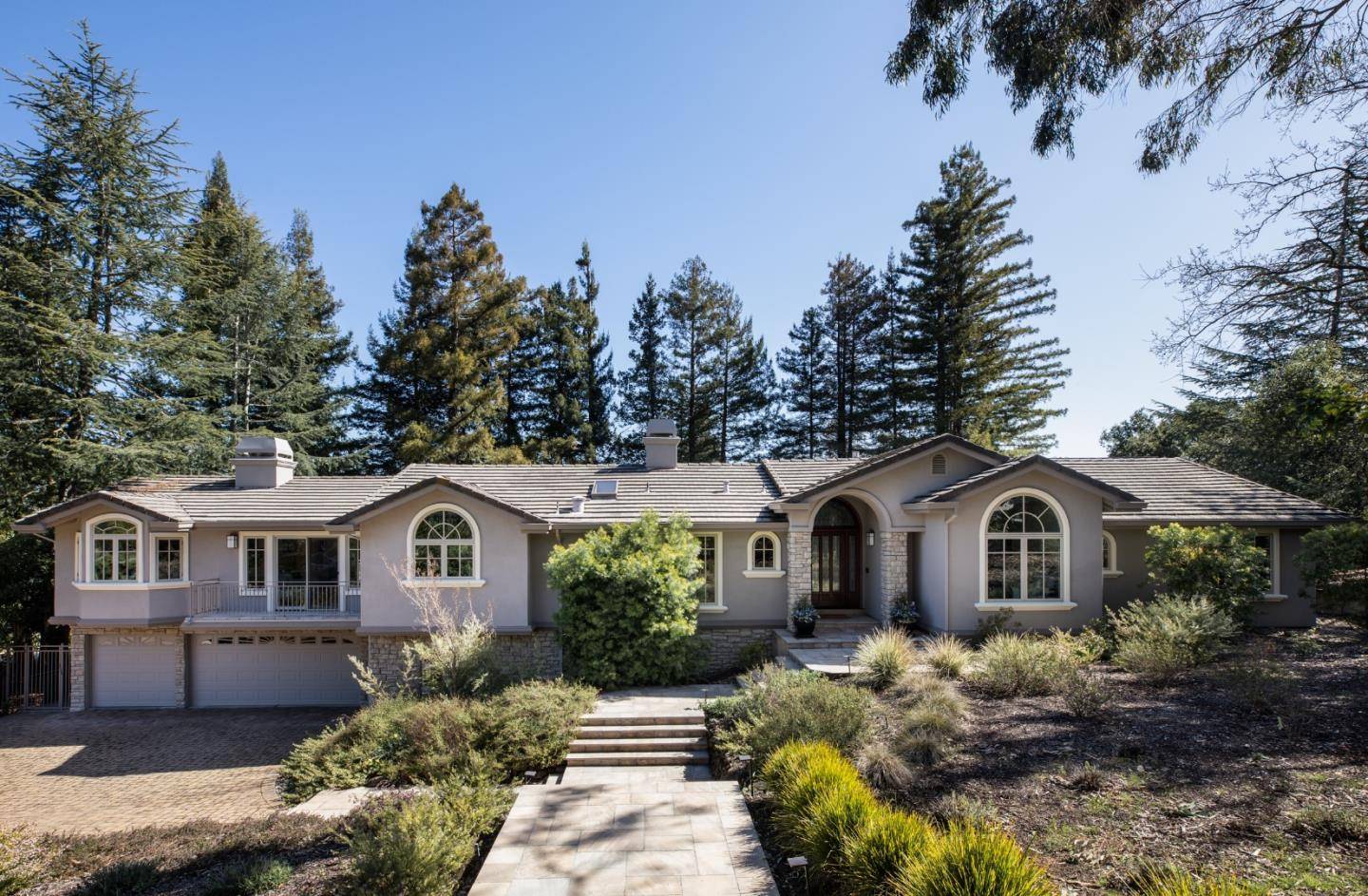 Los Altos Hills, CA 94022,13456 Mandoli DR