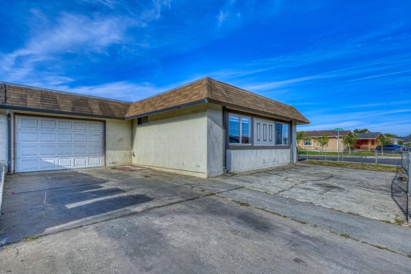 Salinas, CA 93905,1258 Caoba WAY