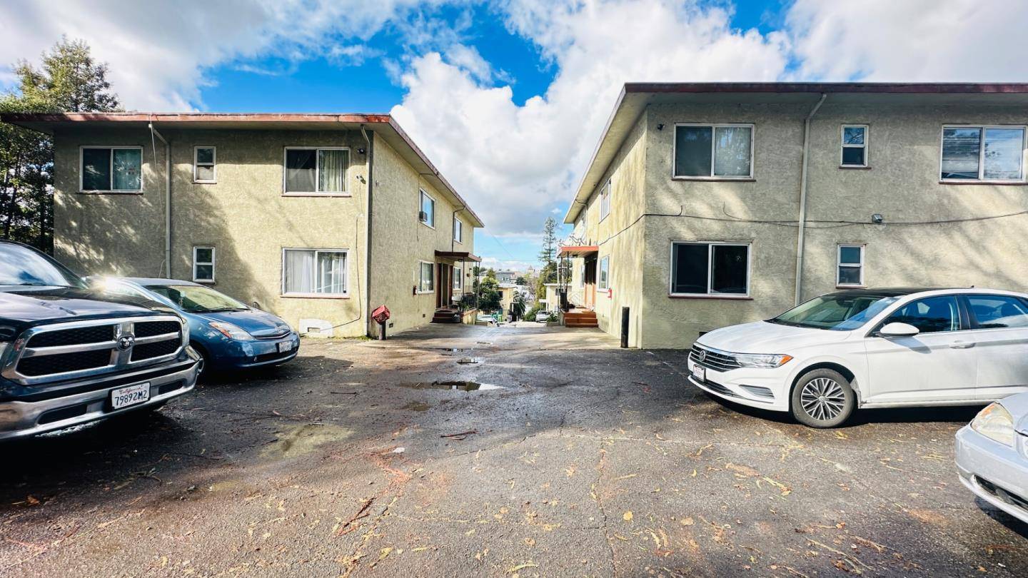 Oakland, CA 94601,2820 Garden ST