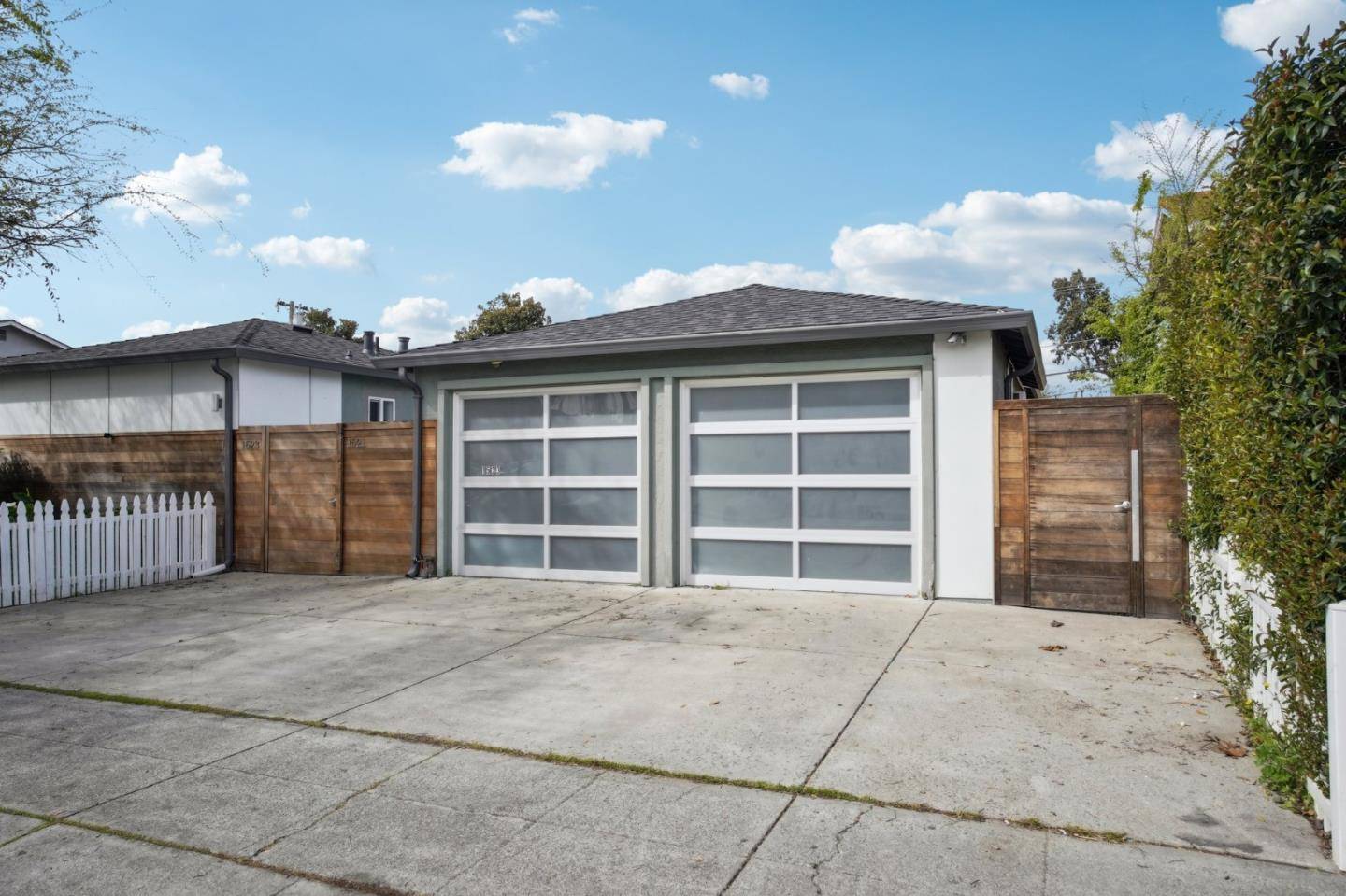 San Jose, CA 95117,1521 Eden AVE
