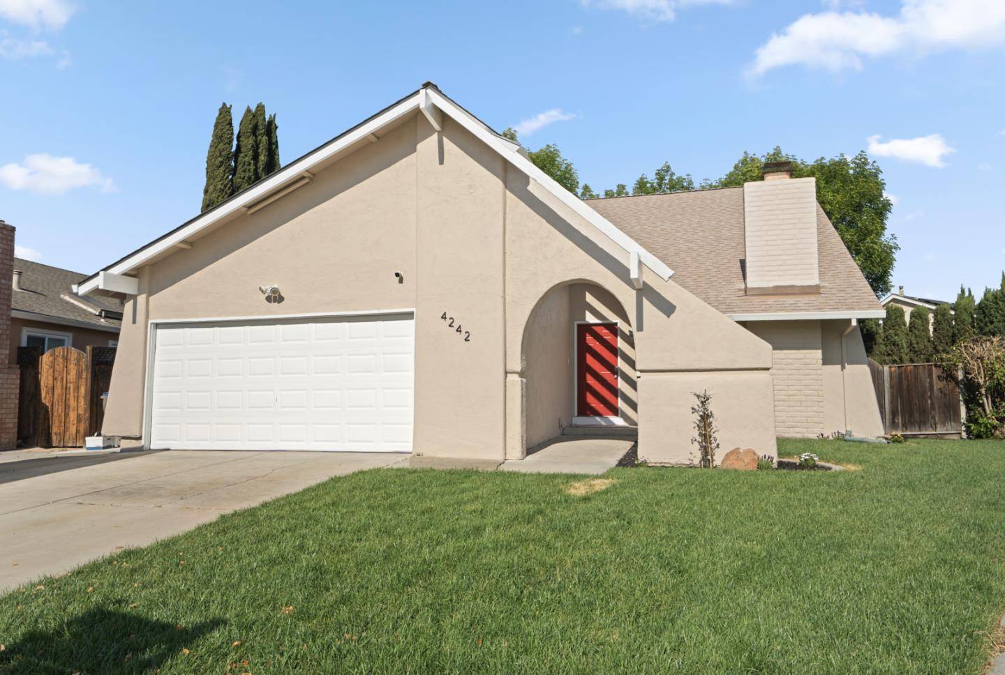 San Jose, CA 95136,4242 Avon CT