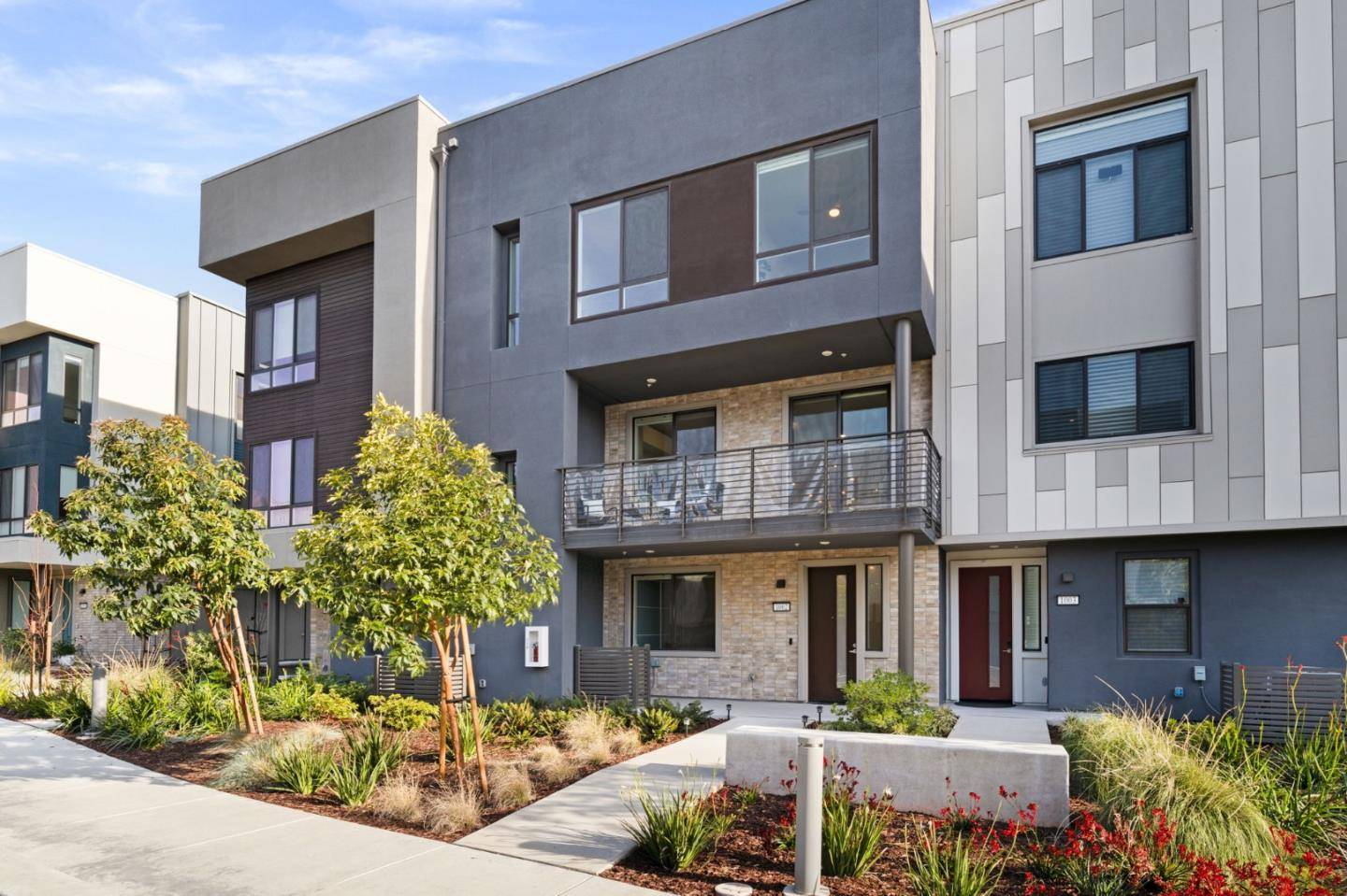 Fremont, CA 94538,3245 Internet CMN 1002