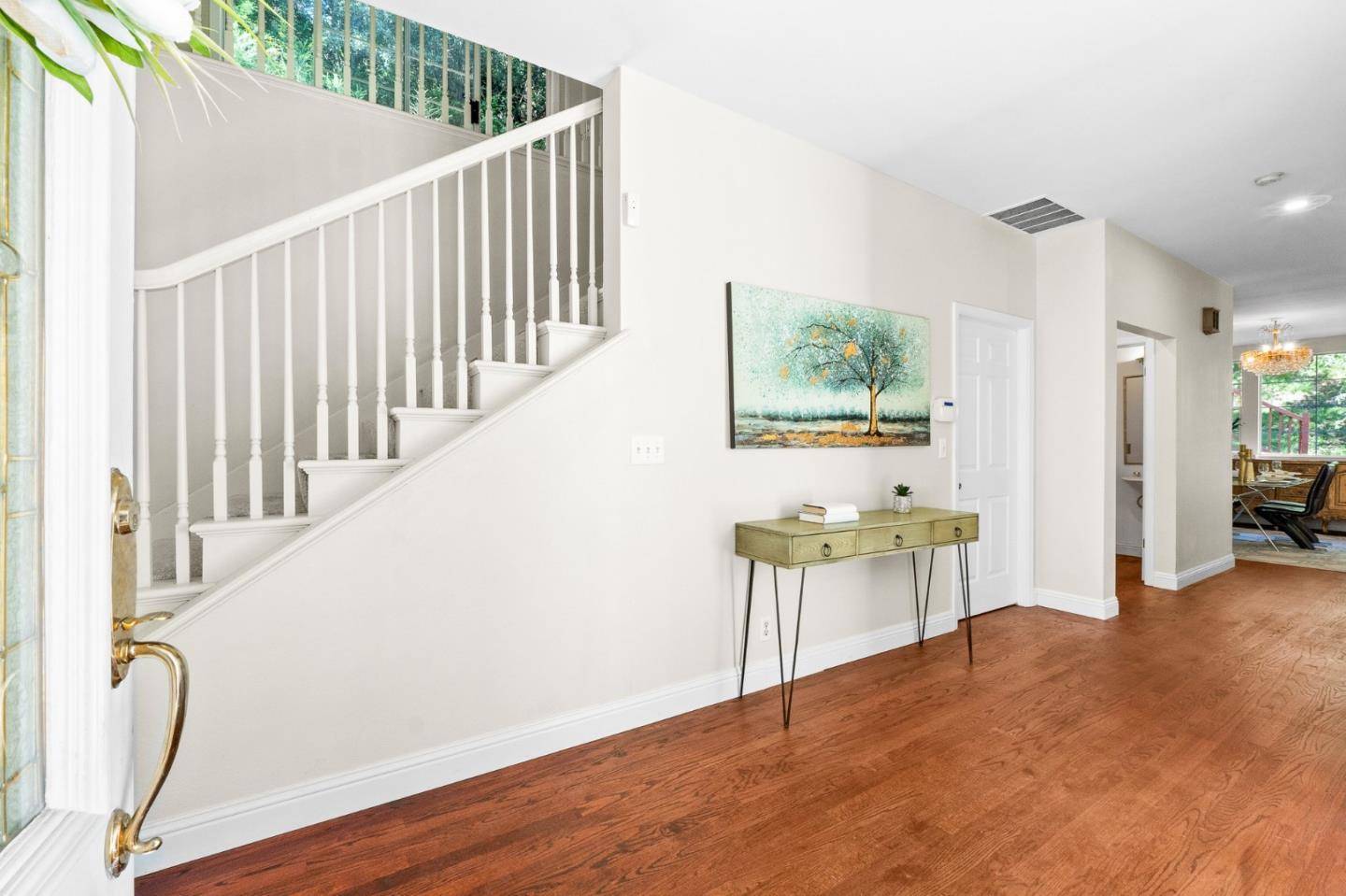 Oakland, CA 94611,5800 Westover DR