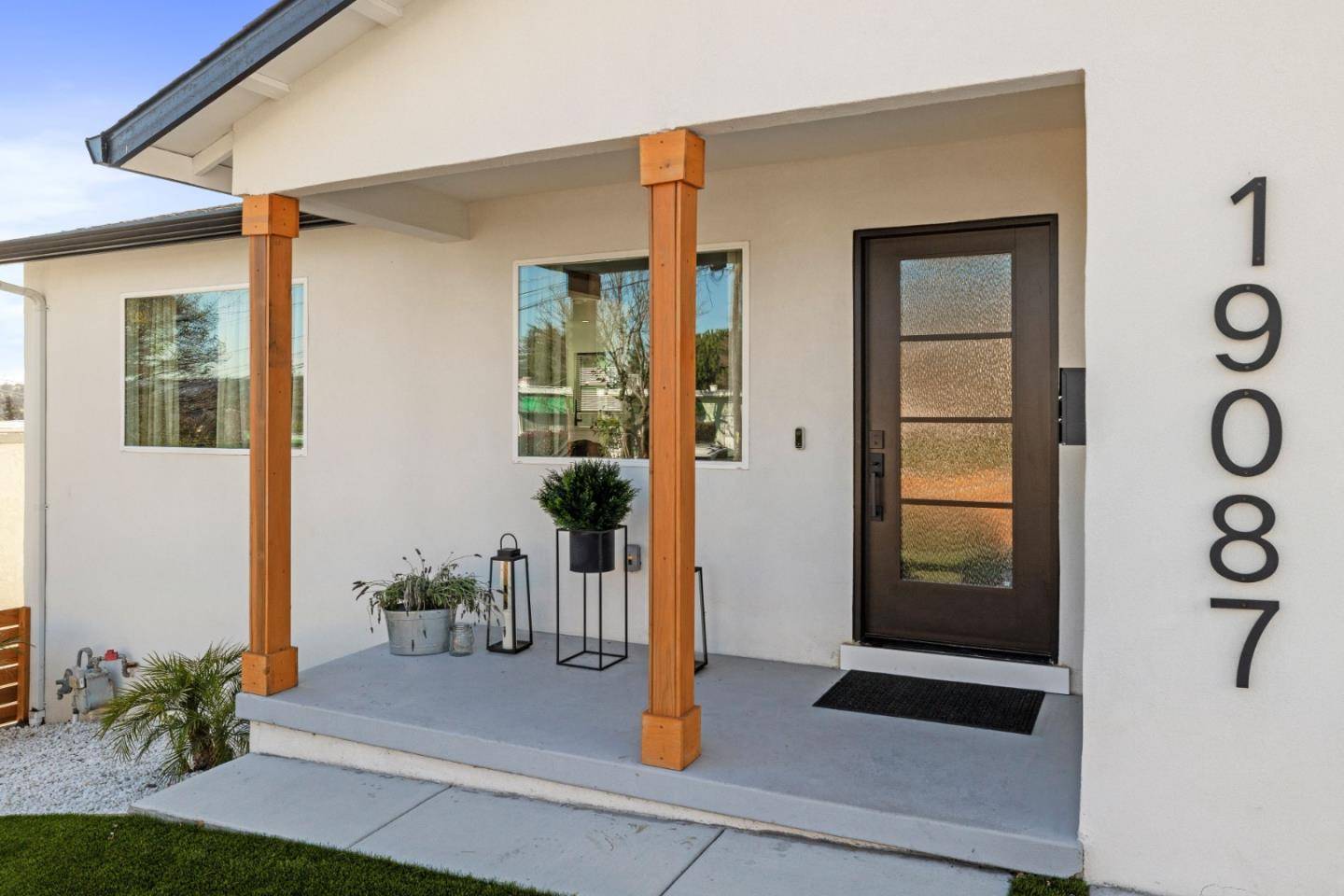 Castro Valley, CA 94546,19087 Mayberry DR