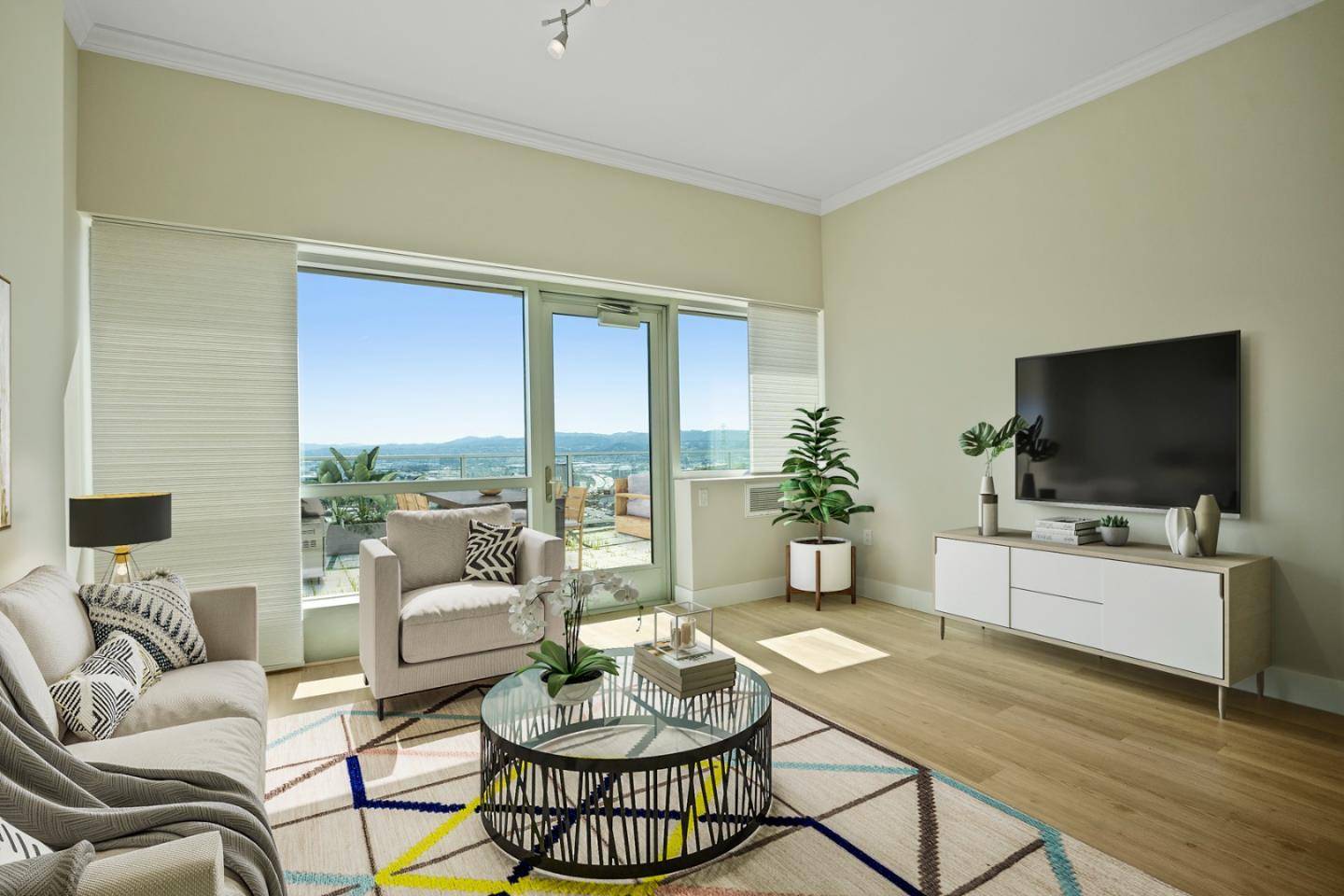 South San Francisco, CA 94080,1 Mandalay PL 603