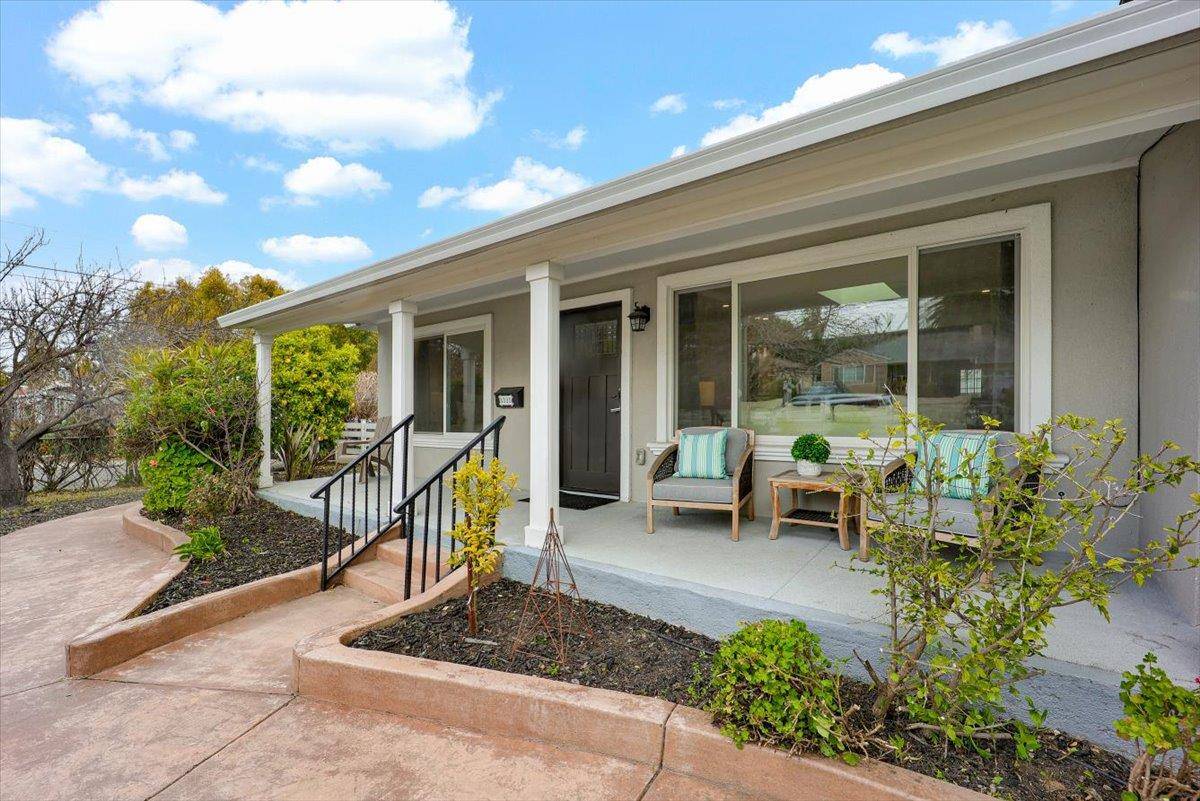 Redwood City, CA 94063,3335 Spring ST