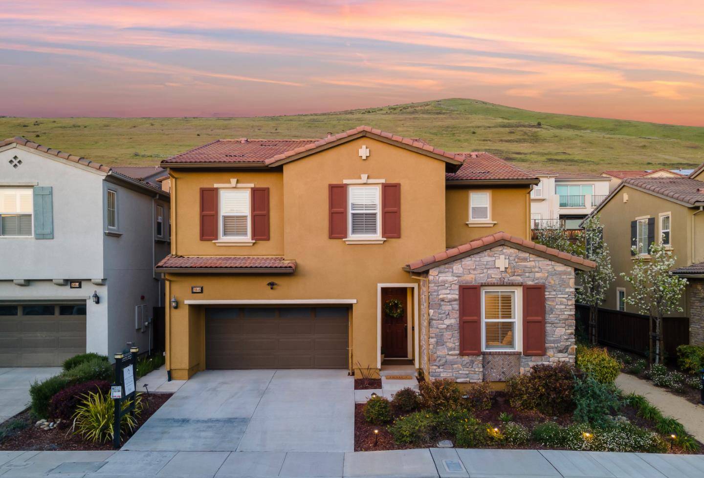Hayward, CA 94544,29848 Cantera DR