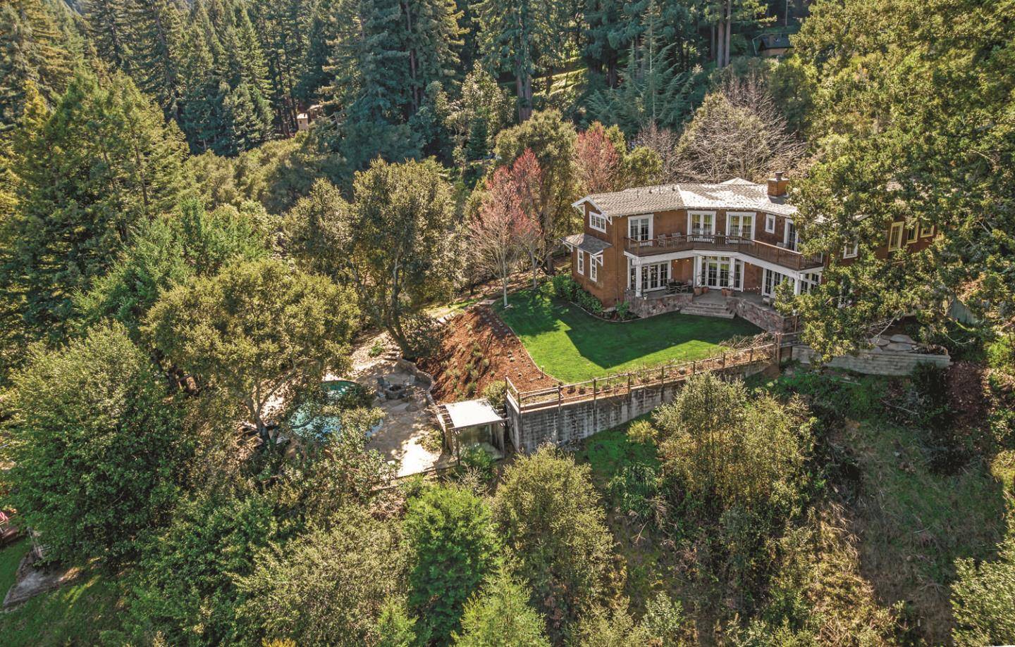 Woodside, CA 94062,950 Espinosa RD