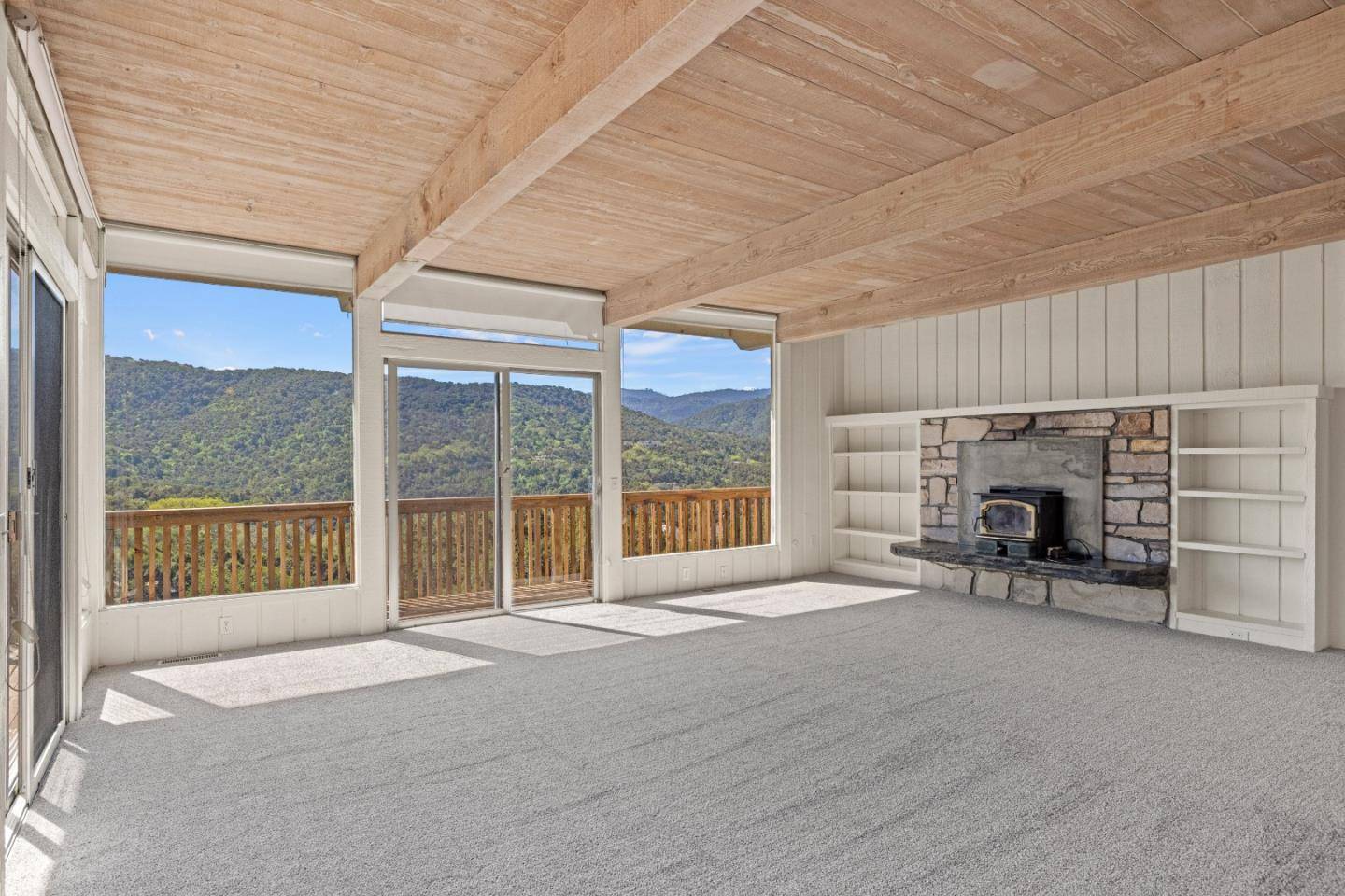 Carmel Valley, CA 93924,233 Vista Verde