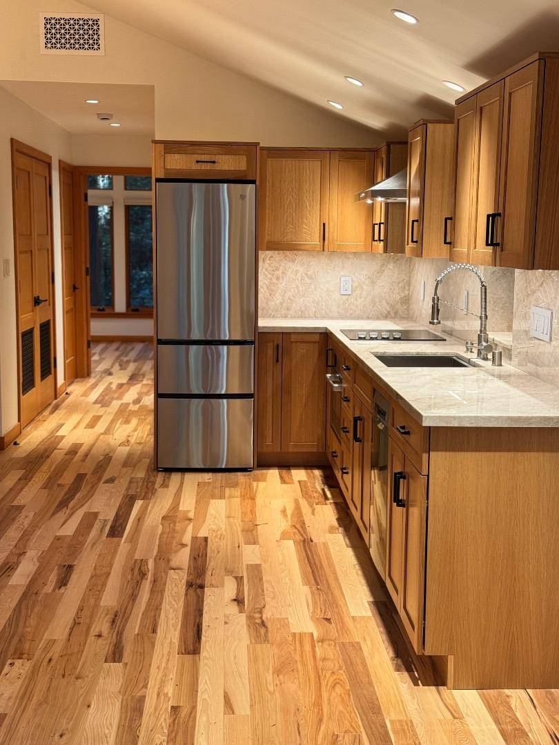 Woodside, CA 94062,13868 B Silver Skyway
