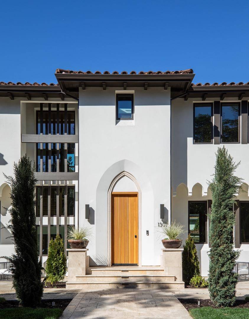 Palo Alto, CA 94301,1307 University AVE