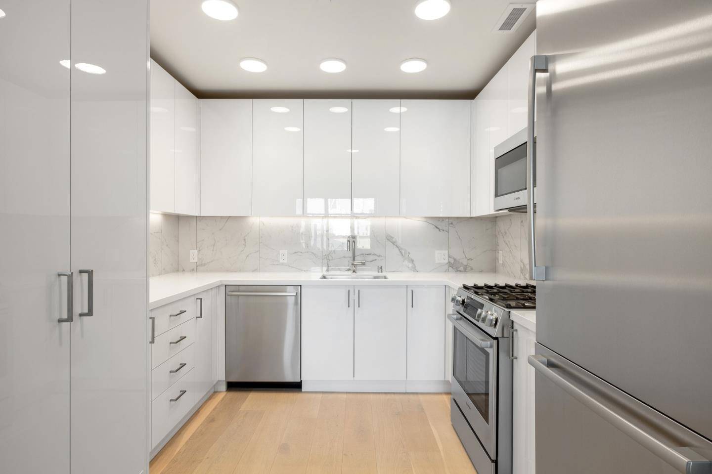 San Francisco, CA 94103,588 Minna ST 401