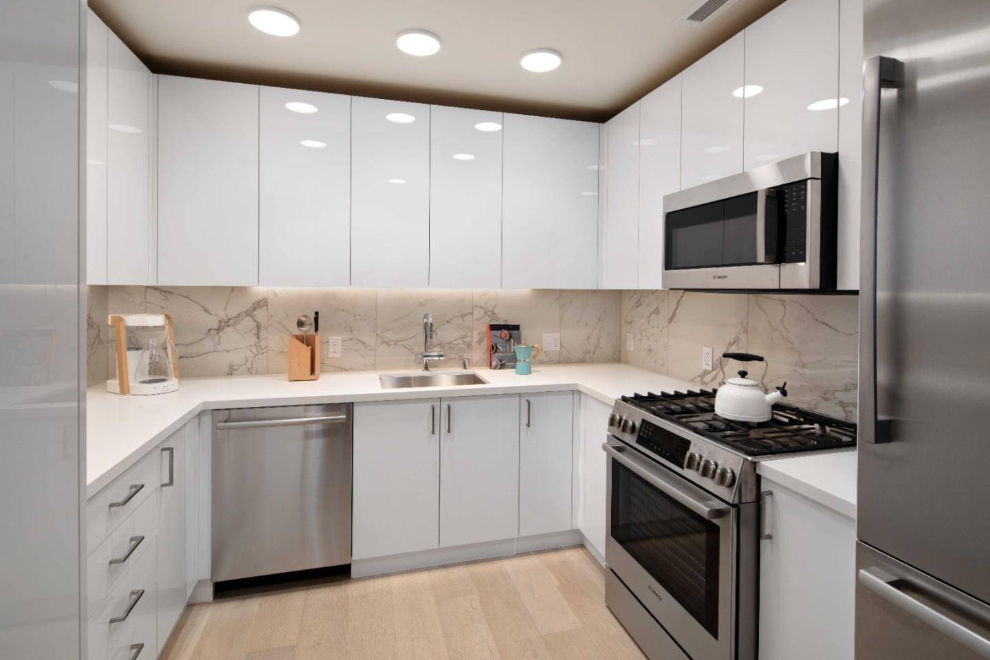 San Francisco, CA 94103,588 Minna ST 401