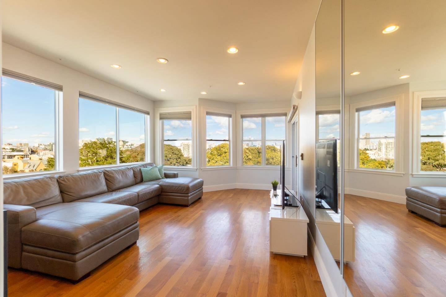 San Francisco, CA 94115,1800 Turk ST 402