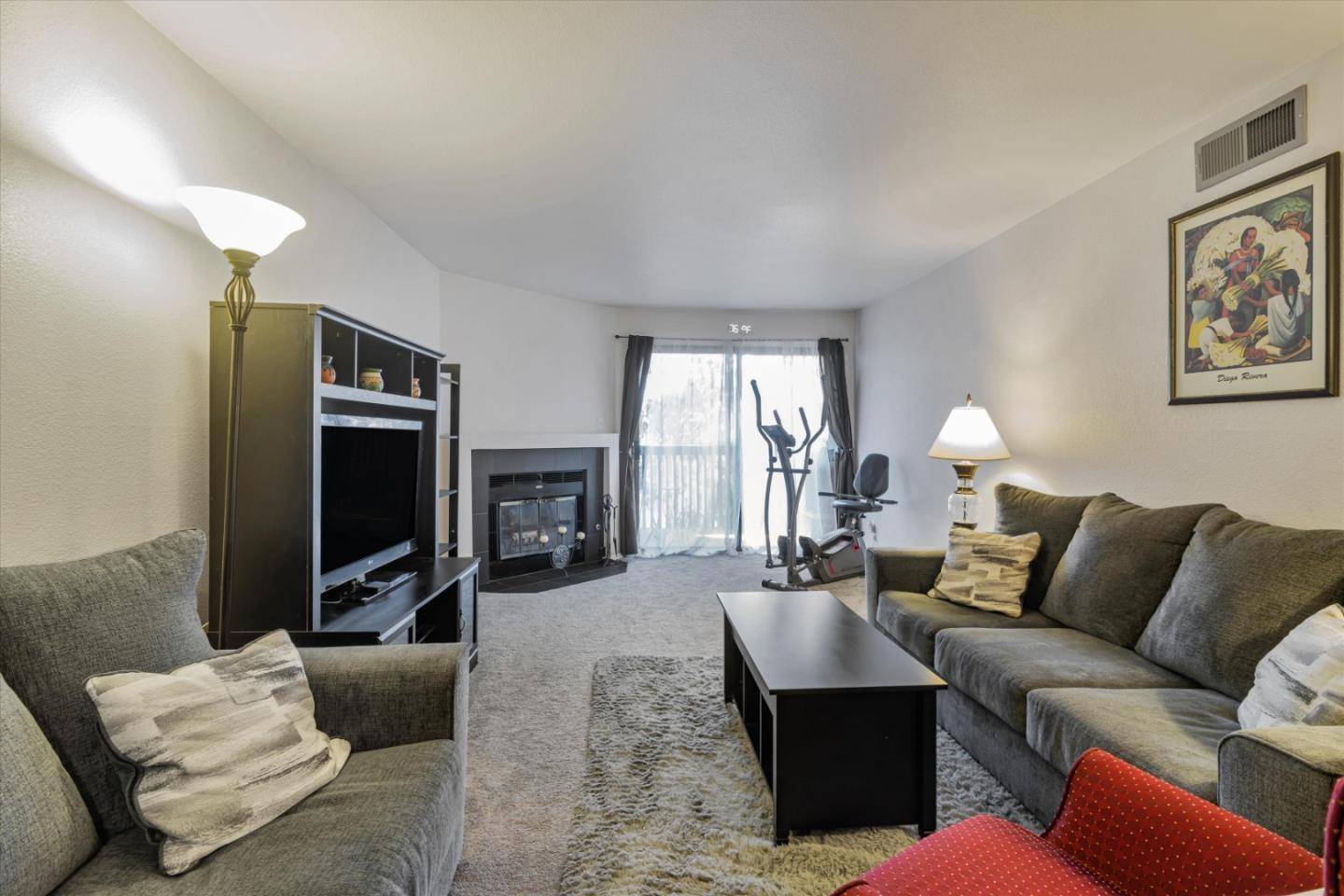 Hayward, CA 94541,1315 A ST 213