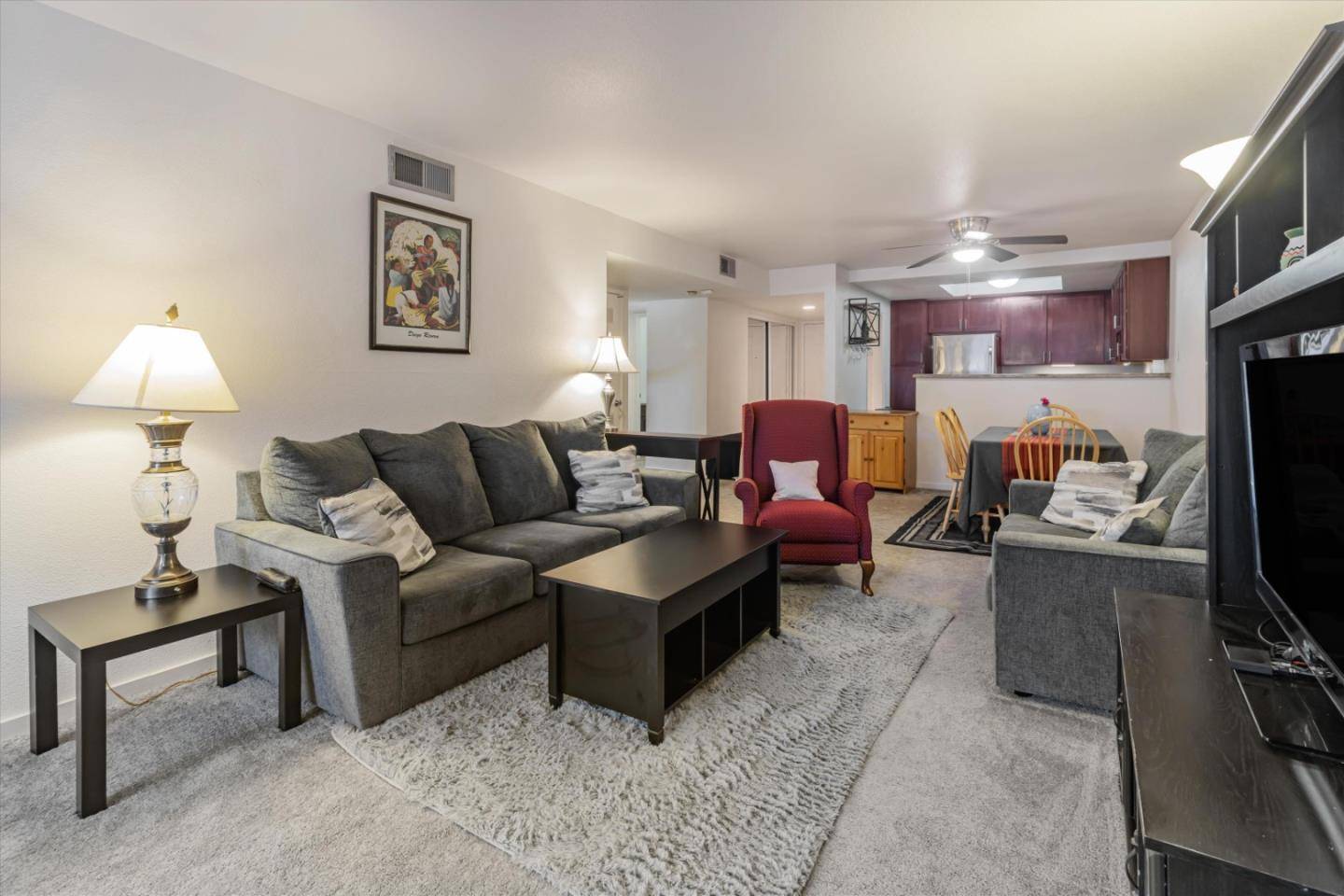 Hayward, CA 94541,1315 A ST 213